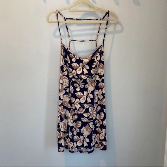 •Free People Bring It Back Printed Slip Size Medium• - Picture 5 of 9